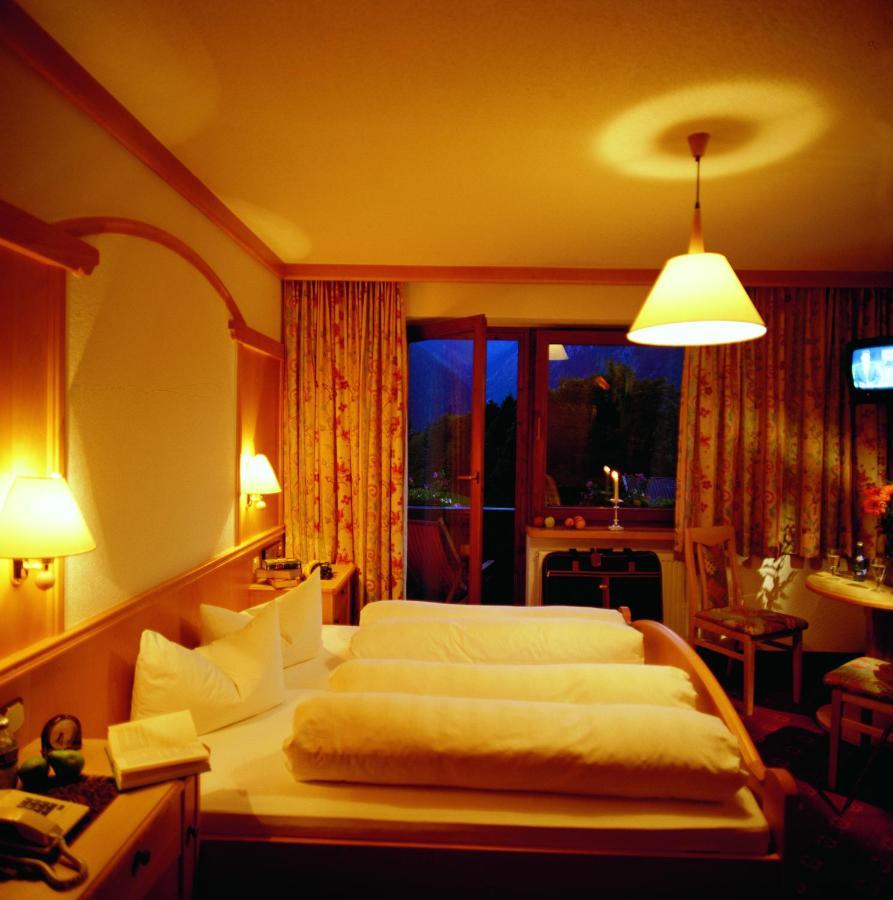 Hotel Huber Hochland Maurach  Ngoại thất bức ảnh